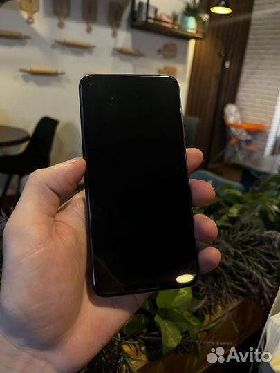 Телефон honor 20 pro