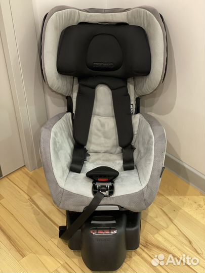 Детское автомобильное кресло Recaro Hero