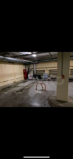 Машиноместо, 14 м²