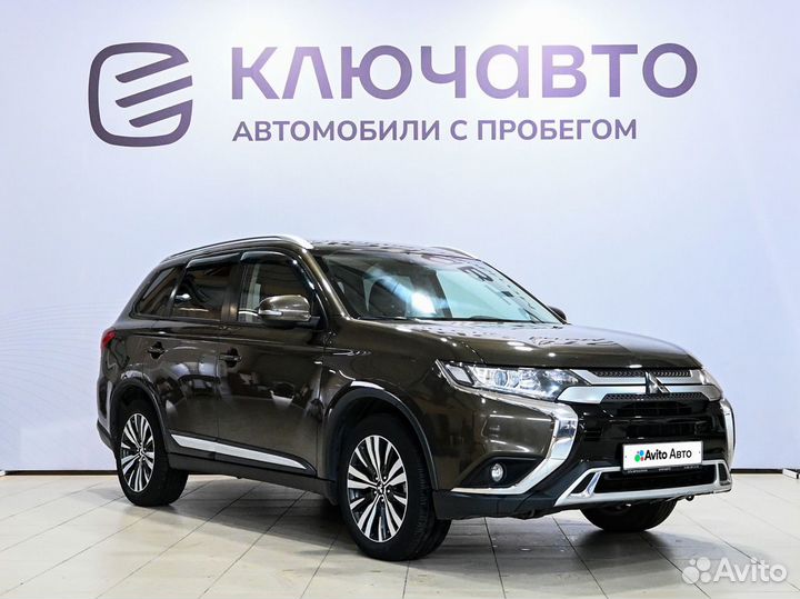 Mitsubishi Outlander 2.0 CVT, 2019, 162 000 км