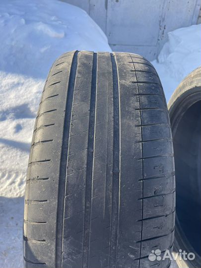 Michelin Pilot Sport 3 235/35 R18