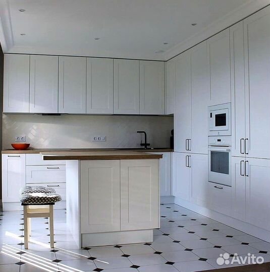 Кухонный гарнитур угловой