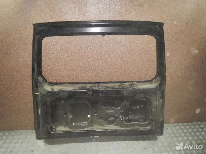 Дверь багажника Mitsubishi Montero/Pajero