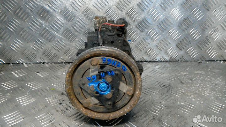 Компрессор системы кондиционирования Rover 45