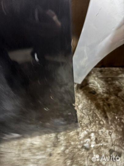 Дверь передняя левая Nissan Primera P12