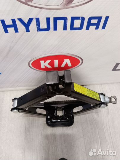 Домкрат Kia RIO 2