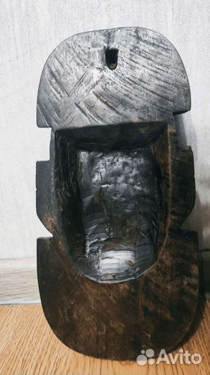 Африканская маска дерево