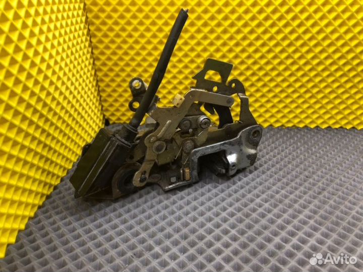 Замок двери передний левый Mercedes-Benz S-Class