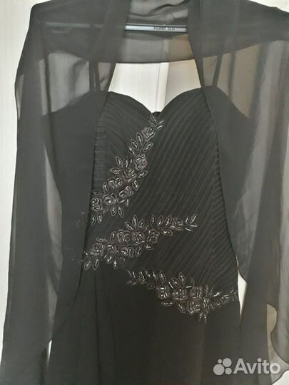 Платье вечернее