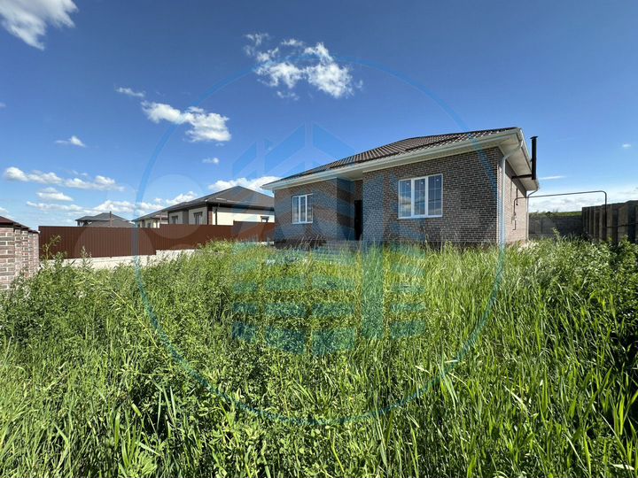 Дом 138 м² на участке 6 сот.