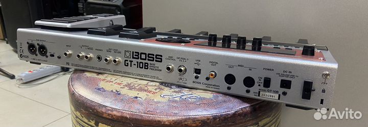 Процессор эффектов для бас-гитары Boss GT-10B