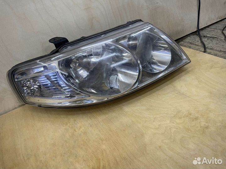 Фара правая nissan almera classic