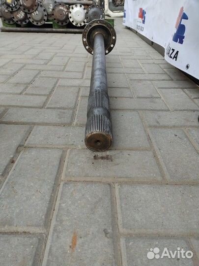 Полуось c блокировкой