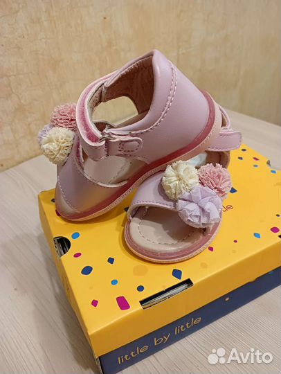 Босоножки для девочки