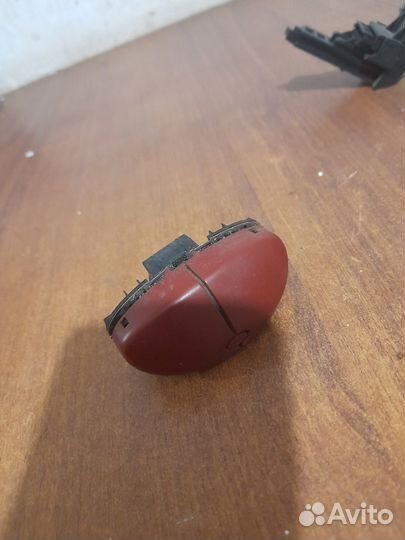 Peugeot 206 кнопка аварийки и центрального замка