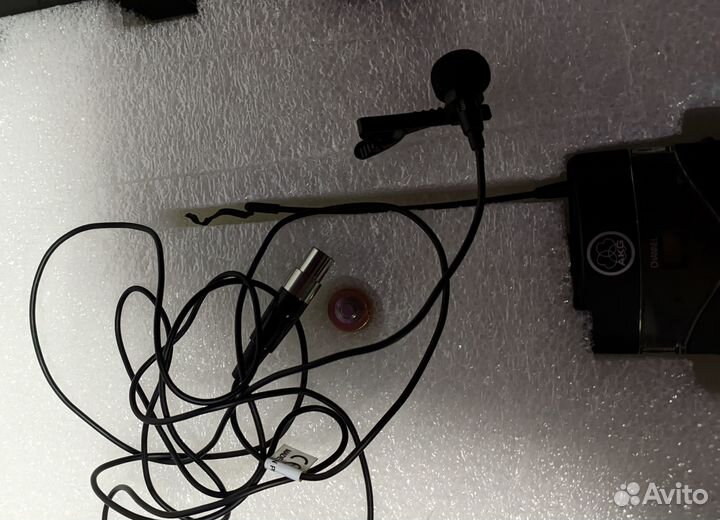 AKG perception wirewireless 45