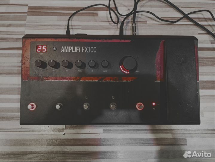 Гитарный процессор line 6 Amplifi FX100