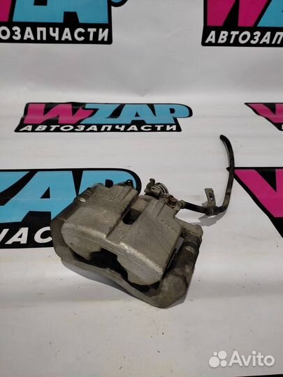 Суппорт тормозной задний левый Ford Mustang