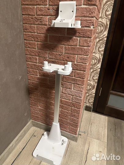 Вертикальный пылесос polaris