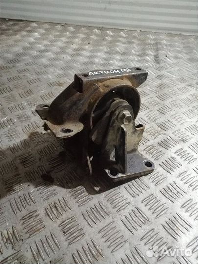 Опора двигателя левая Ssangyong Actyon New CK G20