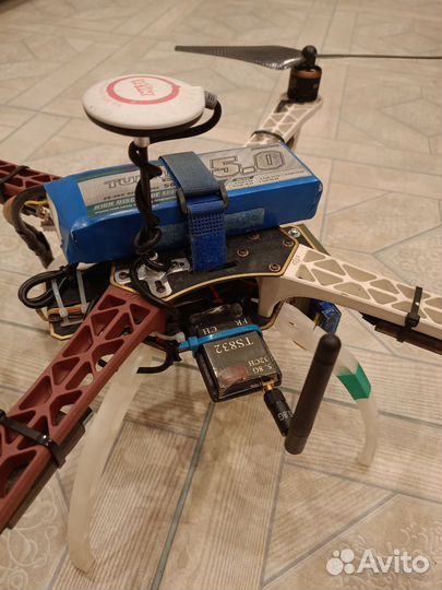 Квадрокоптер dji naza