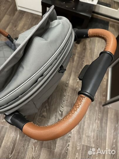 Прогулочная коляска luxmom 730