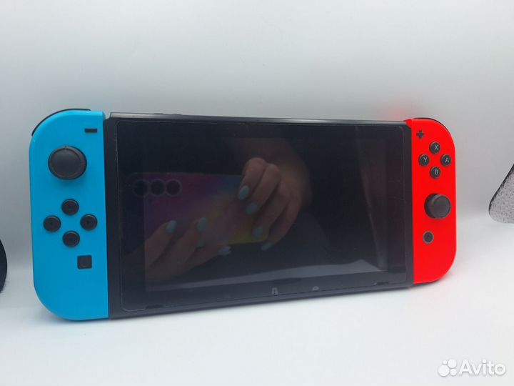 Nintendo Switch 256gb 1 rev + игры (б/у)