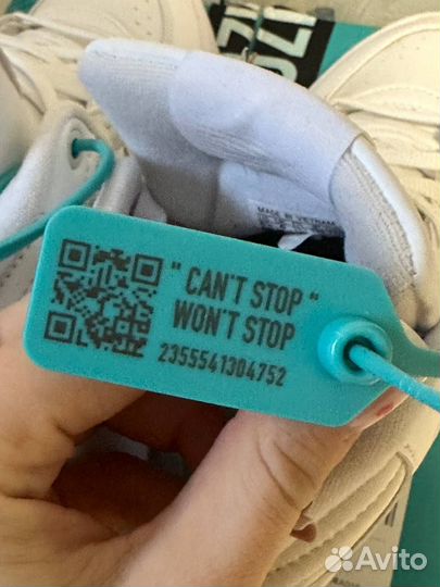 Кроссовки adidas Midcity