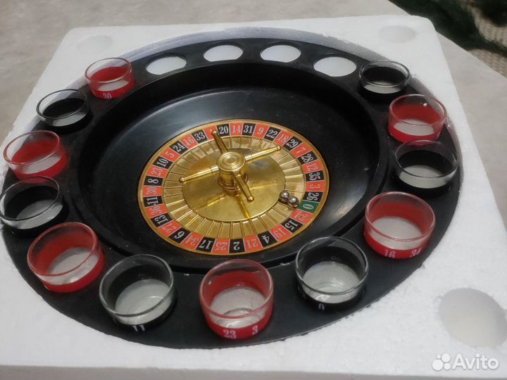 Набор рюмок с рулеткой