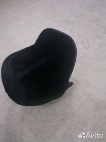 Женская кепка из нерпы