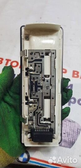 Плафон центральный Bmw 3 E46