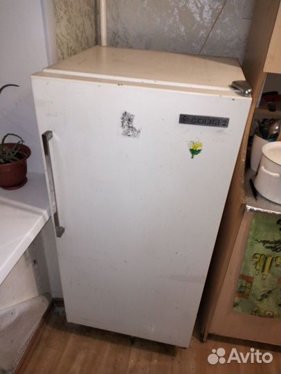 Холодильник бу