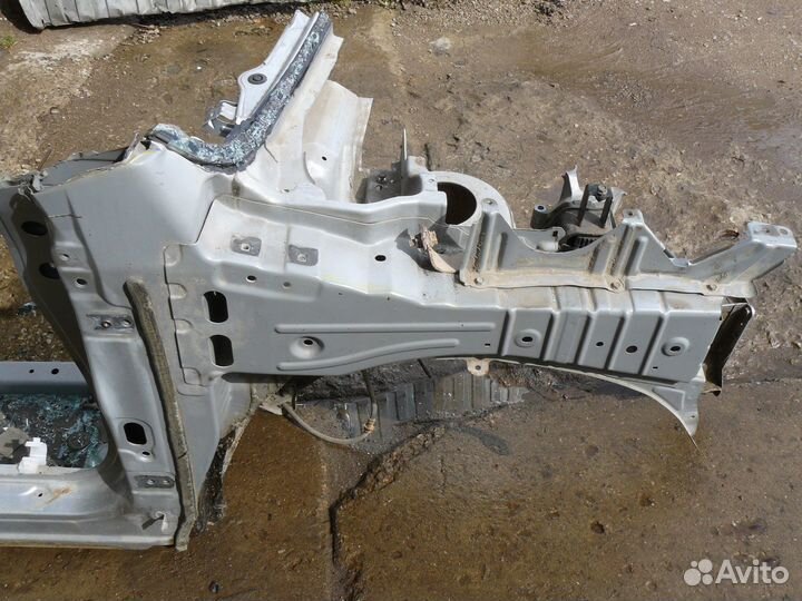 Четверть кузова правая для Nissan X-Trail T31 2008