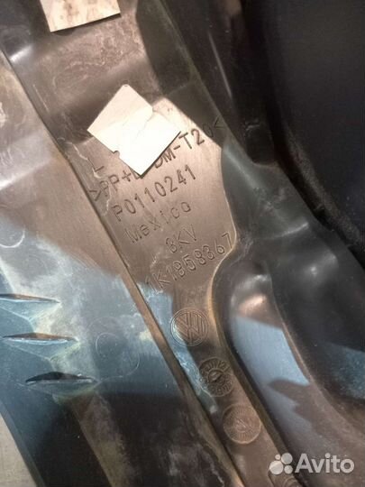 Бардачок левый VW Jetta 5