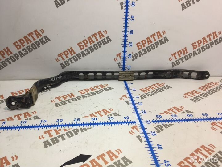 Мерседес E-Класс Держатель бака