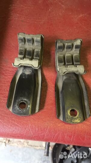 Крепление радиатора Toyota Crown 151