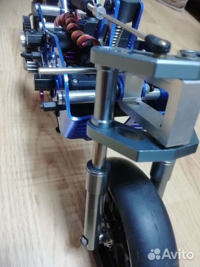 Мотоцикл 1:5