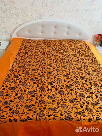 Покрывало на 2 х спальную кровать новое наволочк