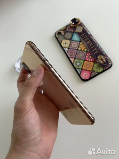 iPhone xs max 64 gb акб-84% sim