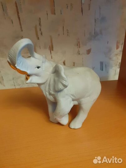 Слоны фарфор Кисловодск Нарцисс
