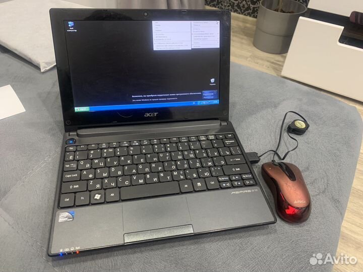 Нетбук asus aspire one