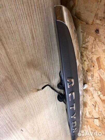 Накладка двери багажника Ssangyong Actyon