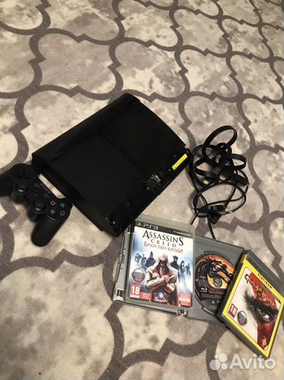 PlayStation 3 Super Slim 500gb