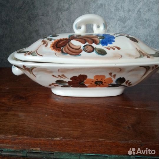 Супница редкой формы зик Конаково