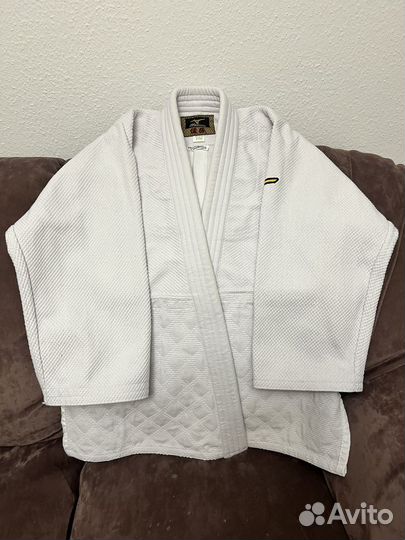 Кимоно Mizuno 2/150 новое
