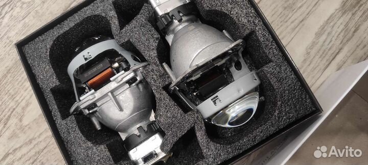 Биксеноновые линзы Hella 3R