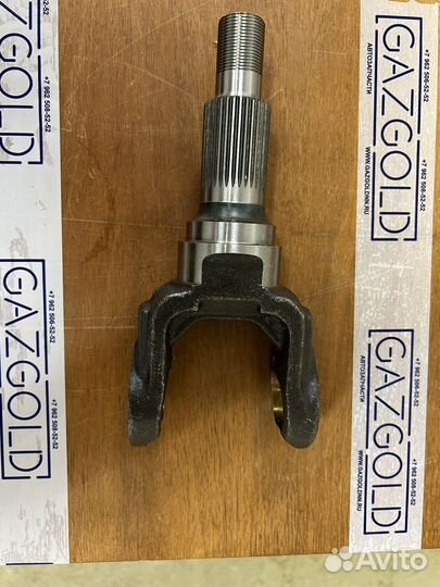 Вилка шарнира кулака поворотного наружная