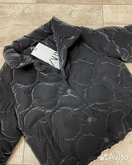 Новая куртка zara 122 см (7 лет)