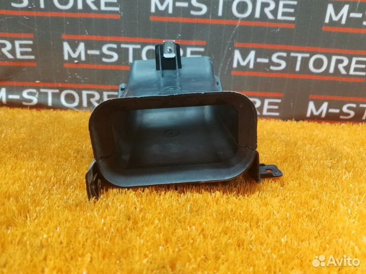 Воздуховод тормозов передний правый Bmw 1-Series