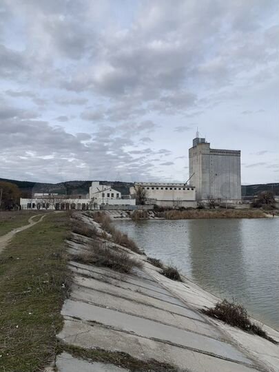 Комната 16 м² в > 9-к., 1/3 эт.